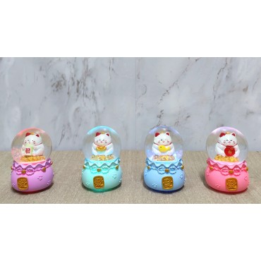 Şans Kedisi Işıklı Kar Küresi 