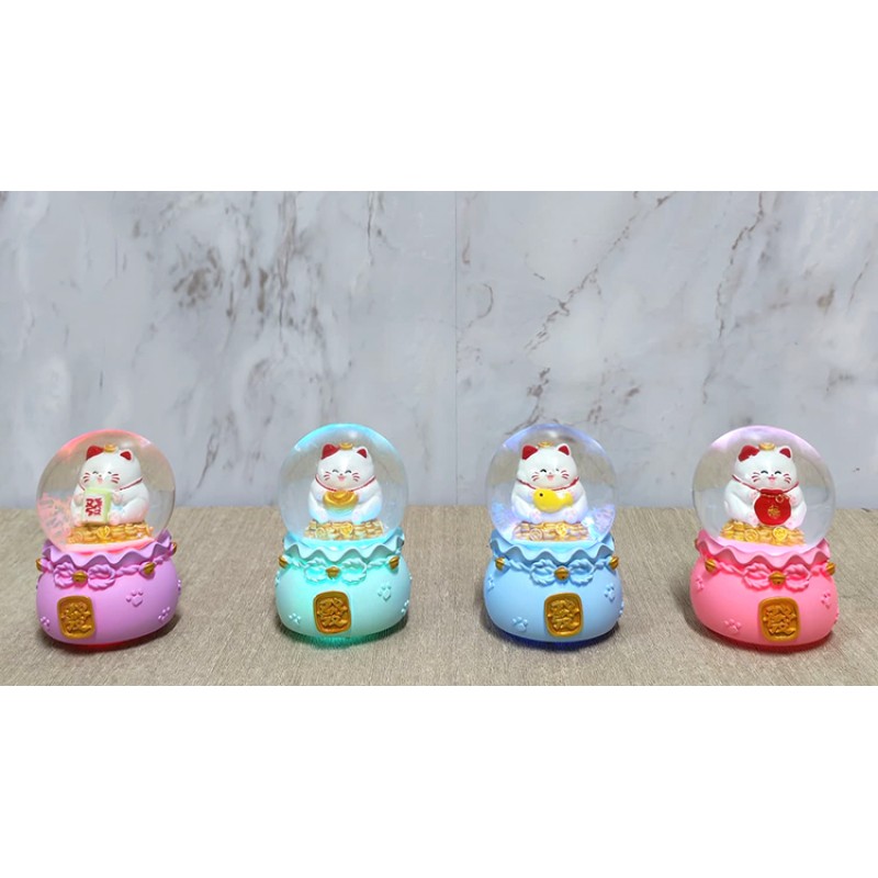 Şans Kedisi Işıklı Kar Küresi 