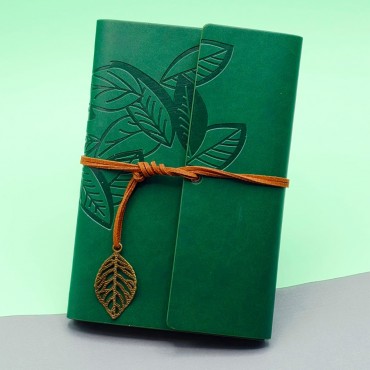 Yeşil Yaprak Desenli Deri Defter 