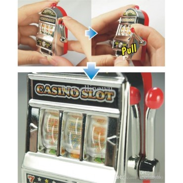 Jackpot Slot Anahtarlık - Işıklı ve Sesli
