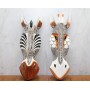 Ahşap Duvara Asmalı Maske Zebra