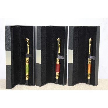 Kutulu Tekli Tükenmez Kalem Model 18