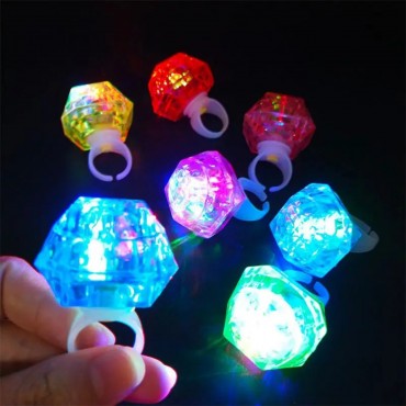 6'lı Kristal LED Parti Yüzük Seti 