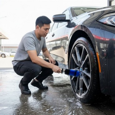 Ergonomik Saplı Jant ve Lastik Temizleme Fırçası