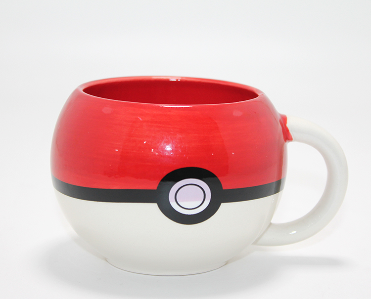 Pokemon Pokeball Tasarımlı 3D Porselen Kupa Bardak