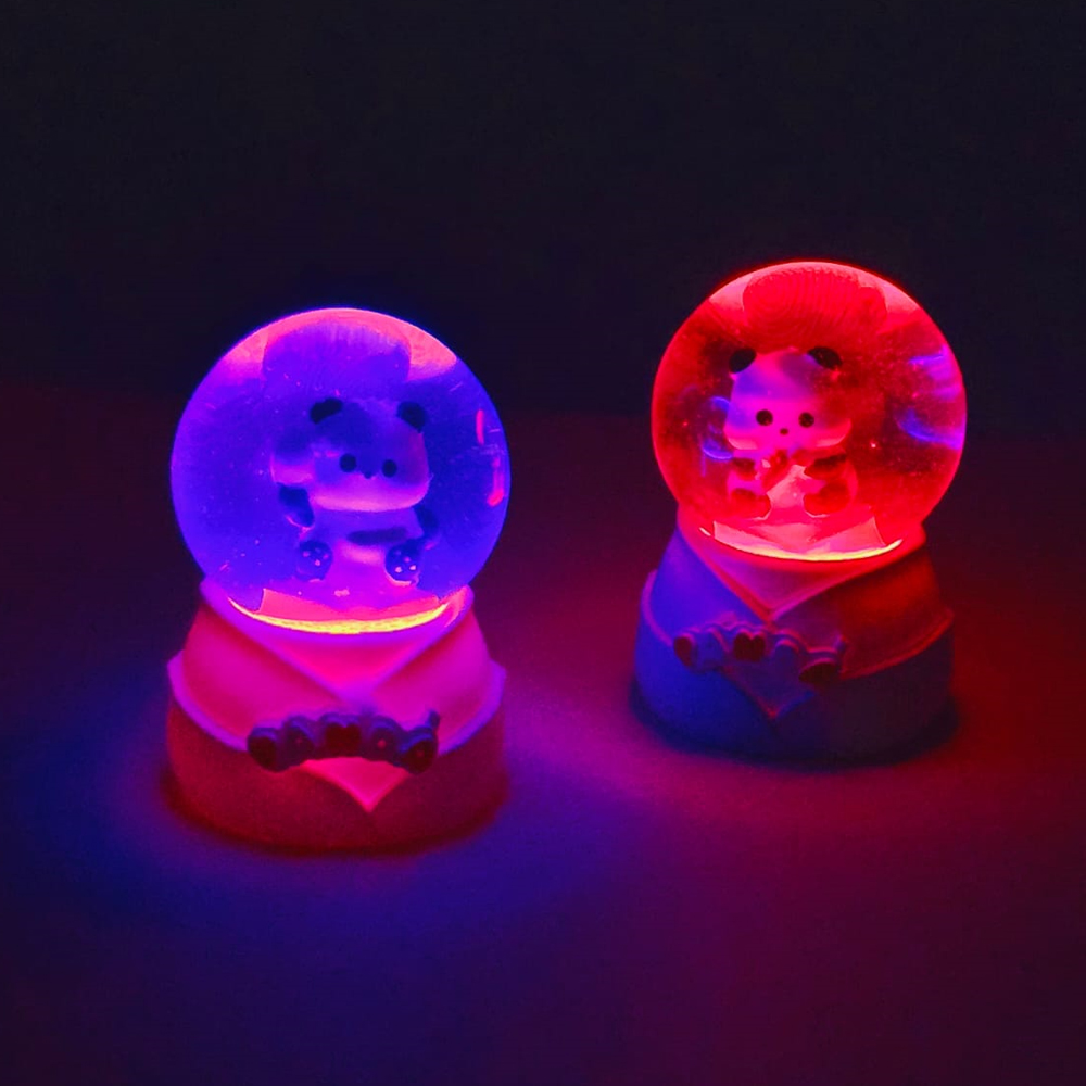 Mini Boy Sevimli Panda Tasarımlı Işıklı Kar Küresi - 3