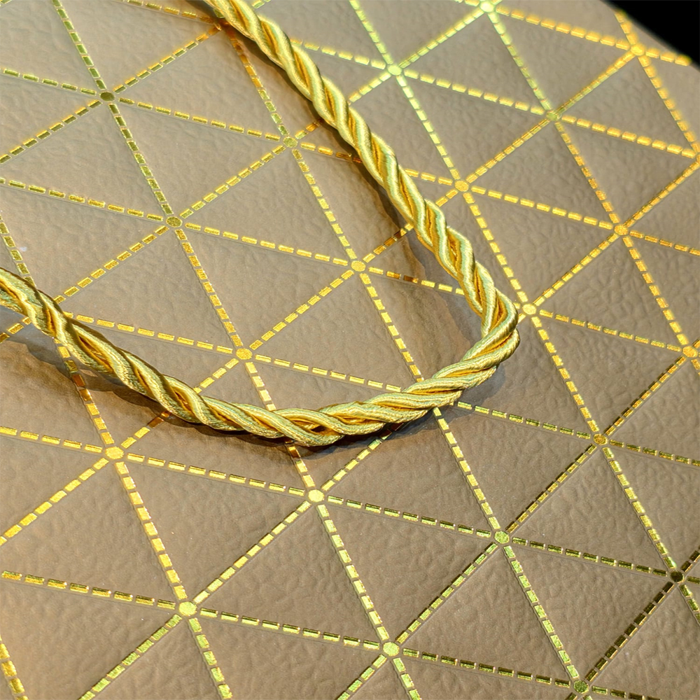 Gold Geometrik Desenli Orta Boy Karton Hediye Çantası - 3