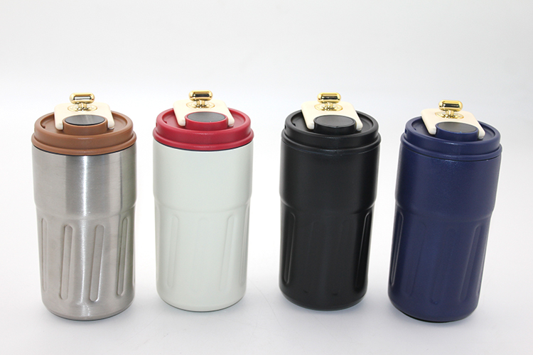 Charm Detaylı Ve Derece Göstergeli Vakumlu Mug Termos Bardak 480 ml - 2