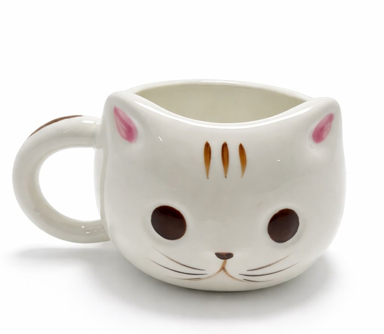 3D Kedi Tasarımlı Kabartmalı Seramik Kupa Bardak 