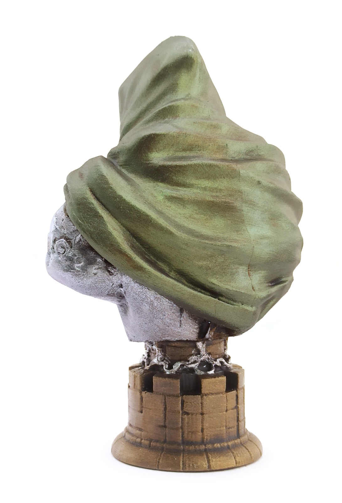 Polyester Dr. Doom Figürü  - 2