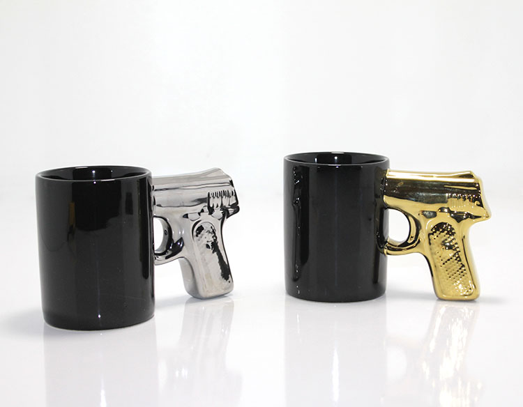 Porselen Silahlı Kupa Bardak Model 4