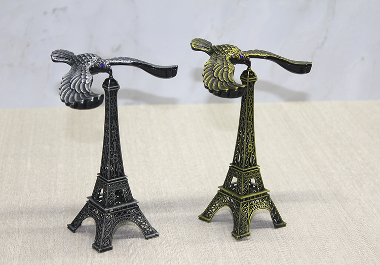 Kartallı Metal Eyfel Kulesi Model 2