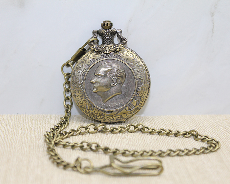 Atatürk Tasarımlı Köstekli Saat