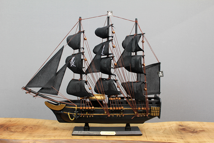 Ahşap Korsan Gemisi 38x45 cm | Büyük Boy Dekoratif Gemi Maketi