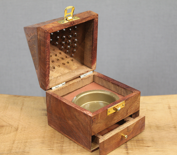 Ahşap Kule Tütsülük Model 2 - 2