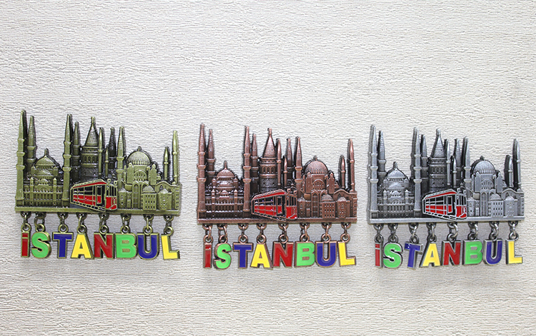 Sarkaçlı İstanbul Temalı Magnet - Model 3