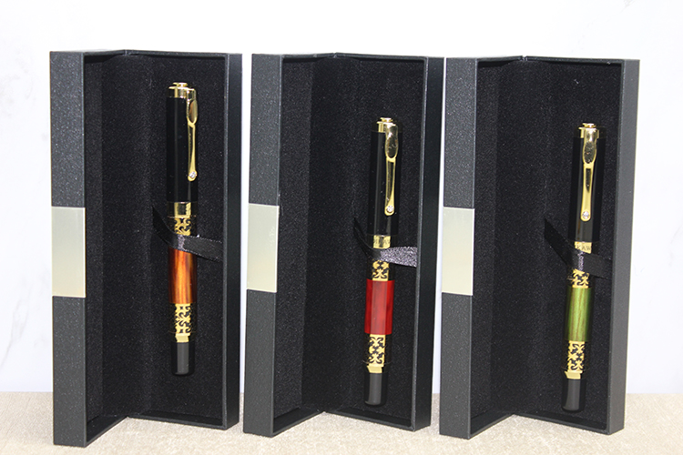 Kutulu Tekli Tükenmez Kalem Model 29