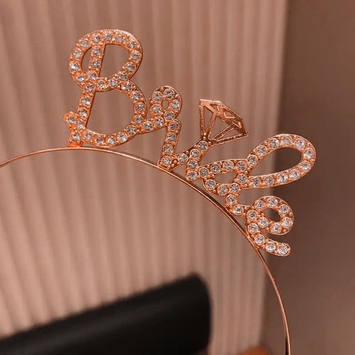 Rose Gold Renkli Taşlı “Bride” Gelin Tacı  - 2