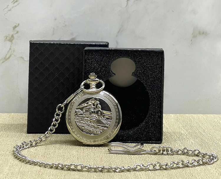 Özel Kutulu Tren Temalı Gümüş Köstekli Saat