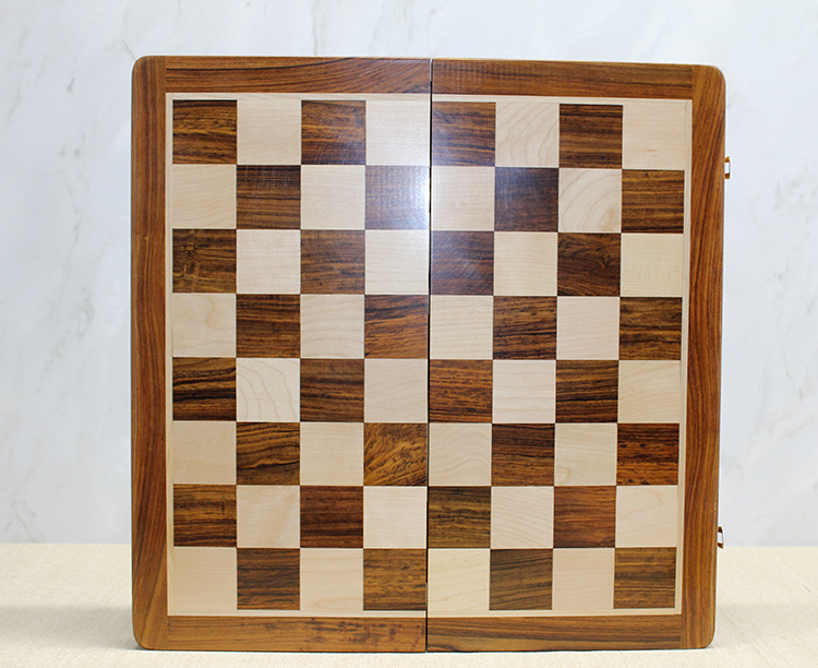 Mıknatıs Taşlı Ahşap Katlanabilir Kutulu Satranç Oyunu 40 Cm  - 5