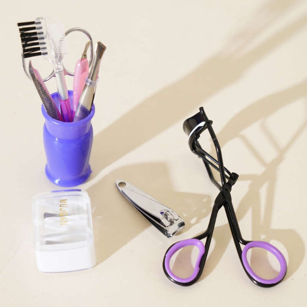 9 Parça Kutulu Manikür Seti